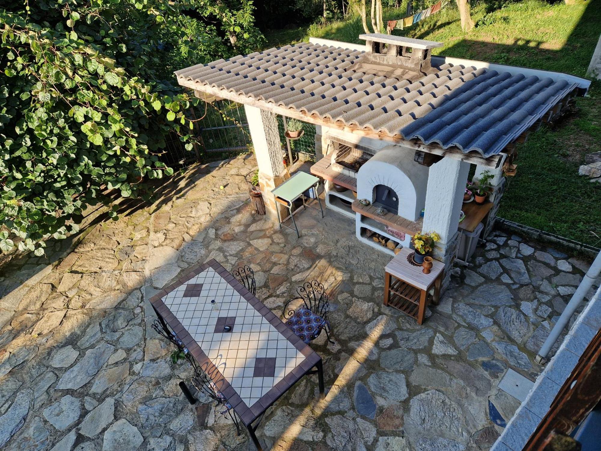 Casa Omnia B&B Castellamonte Esterno foto